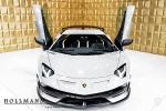 Lamborghini Aventador SVJ White & Gold 2018 года